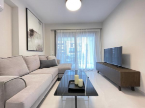 Cultural Retreat Stylish Apartment Near Stavros Niarchos Center